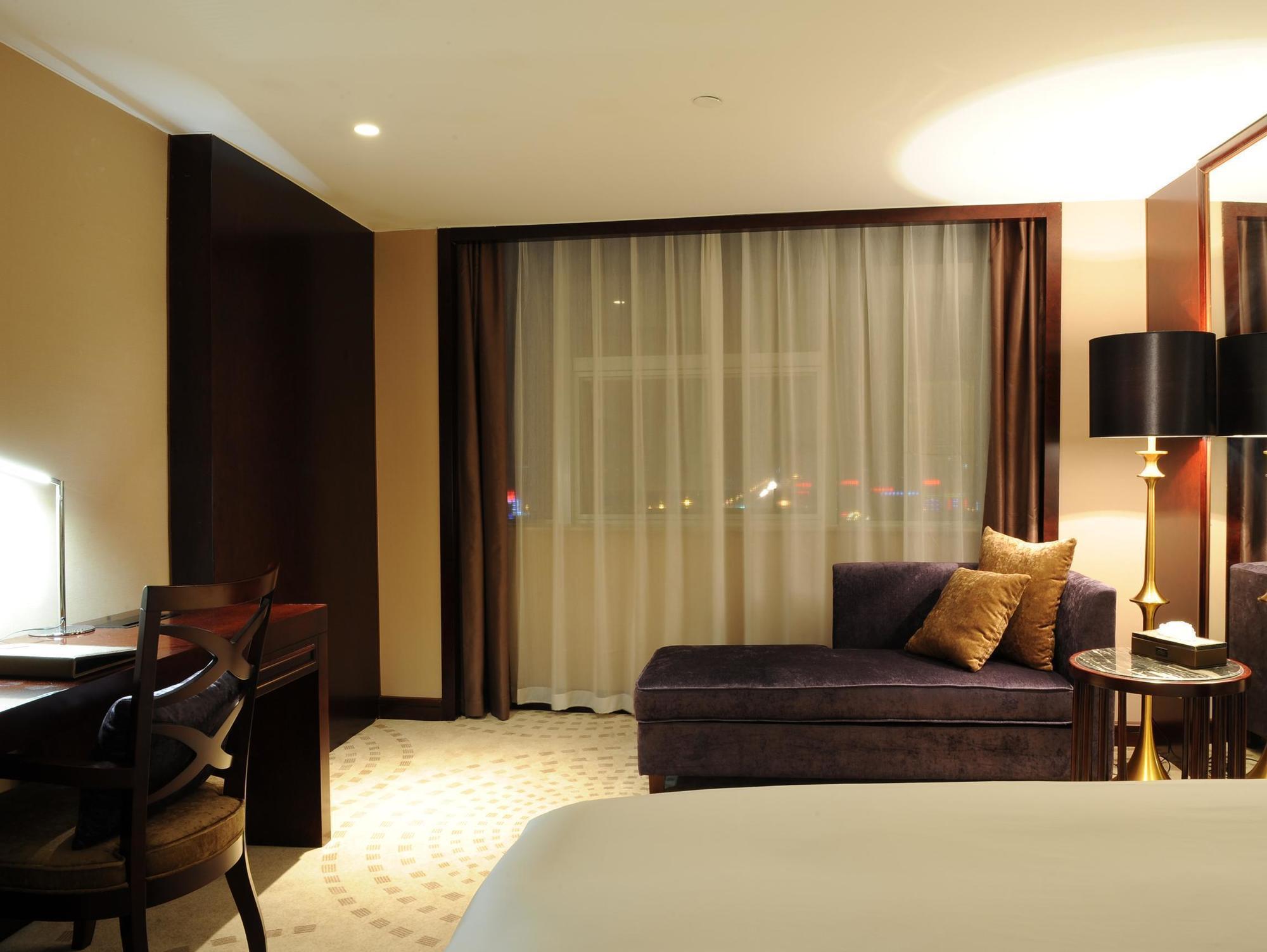 Hengna International Hotel อี้วู ภายนอก รูปภาพ