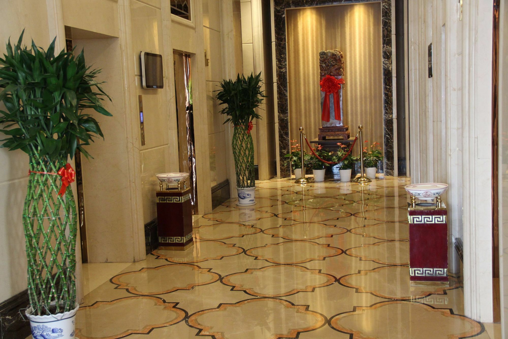 Hengna International Hotel อี้วู ภายนอก รูปภาพ