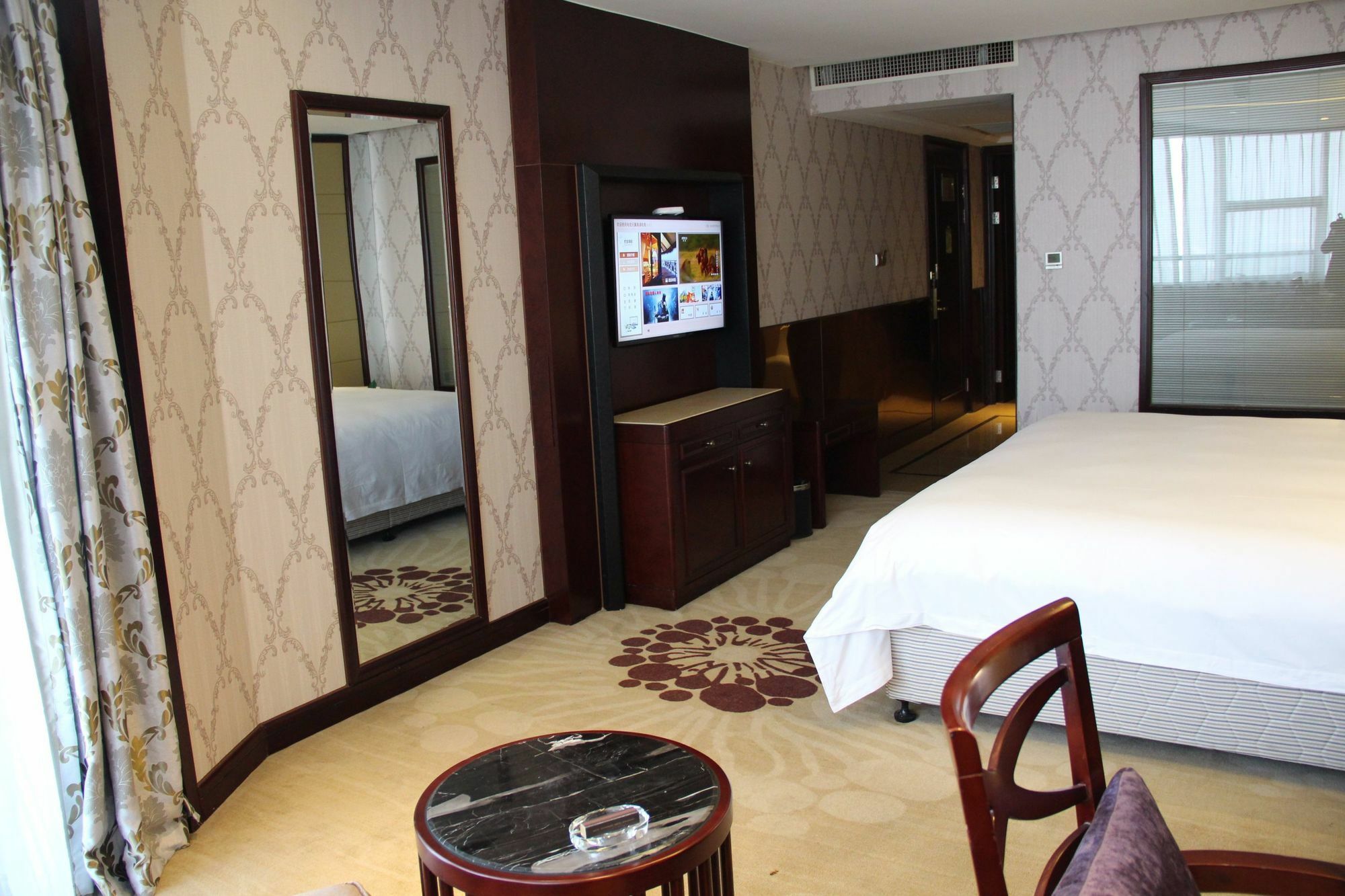 Hengna International Hotel อี้วู ภายนอก รูปภาพ